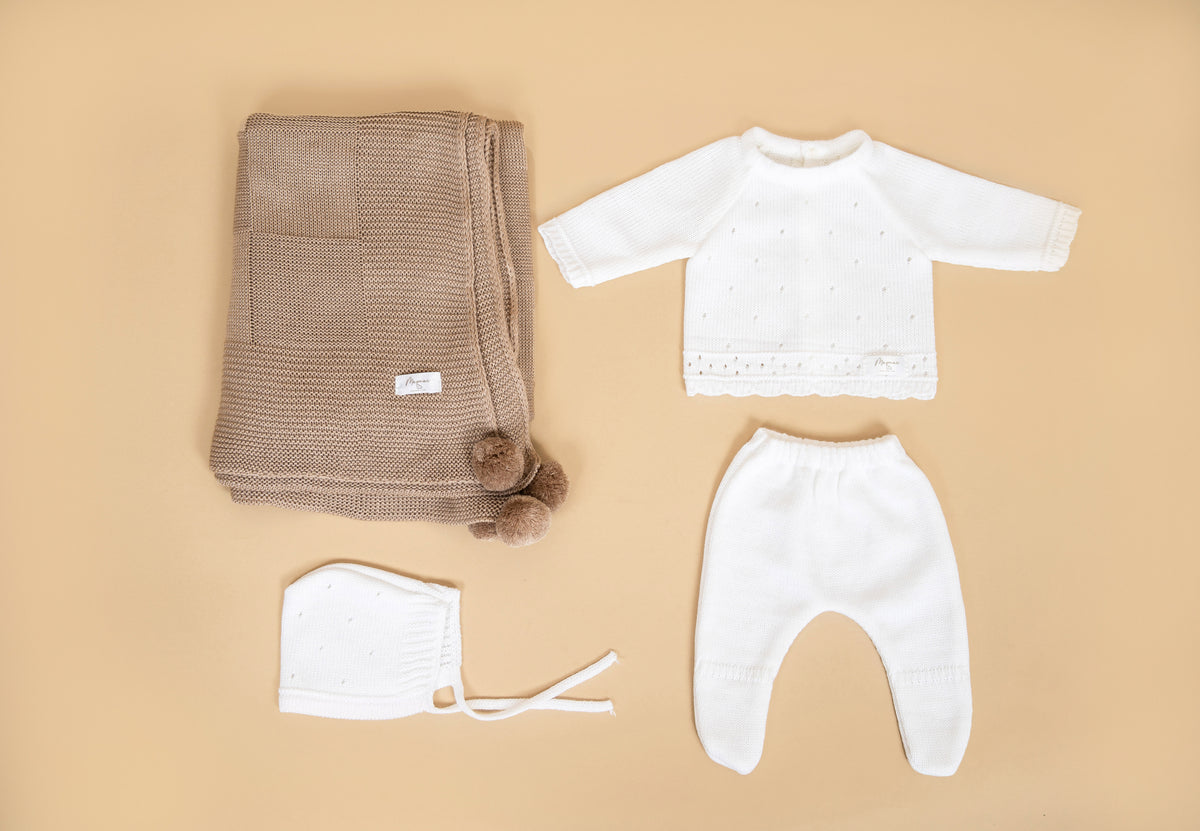 Paquete Euge (cobija cocoi + conjunto + gorrito)